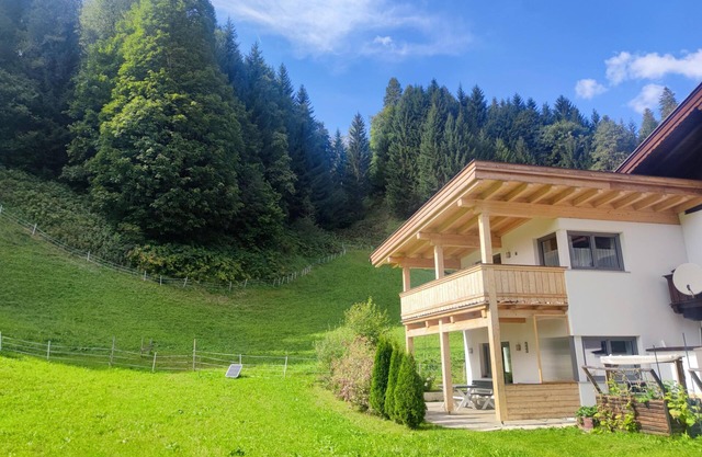 Beautiful group accommodation near the ski lift
