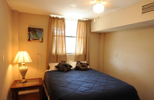 Beautiful Hide away - Downstairs