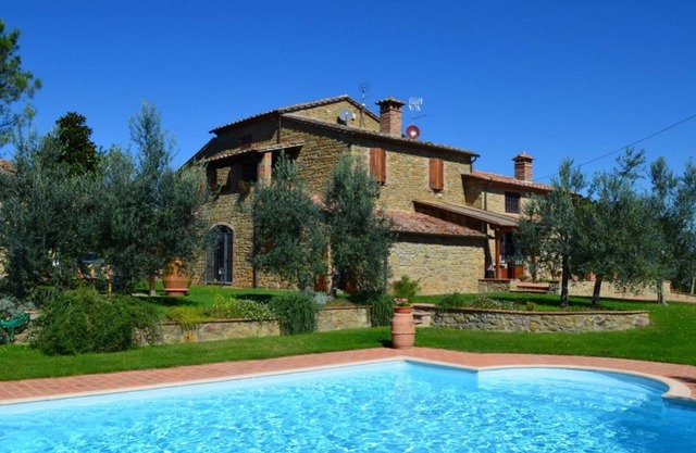 beautiful holidayhome located at a short distance from the small village of Ciggiano
