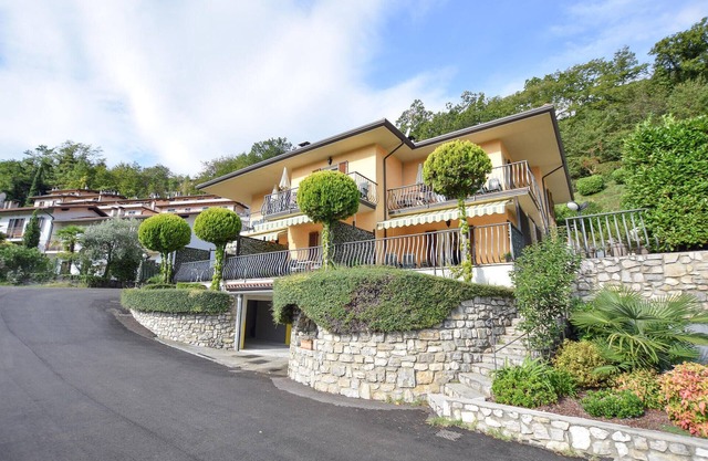 Beautiful home in Voiandes Tremosine
