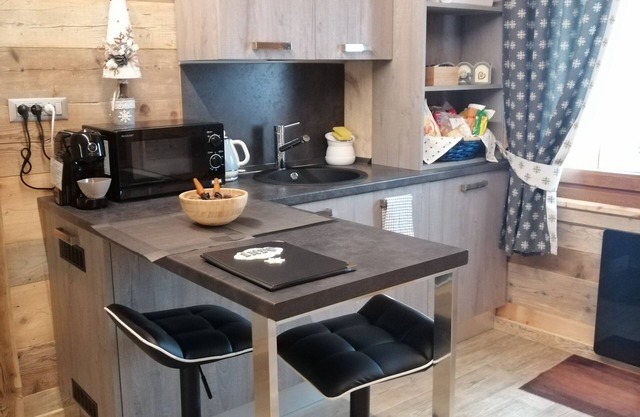 BEAUTIFUL HOLIDAY HOME IN THE MOUNTAIN IN HIGH CAMONICA VALLEY