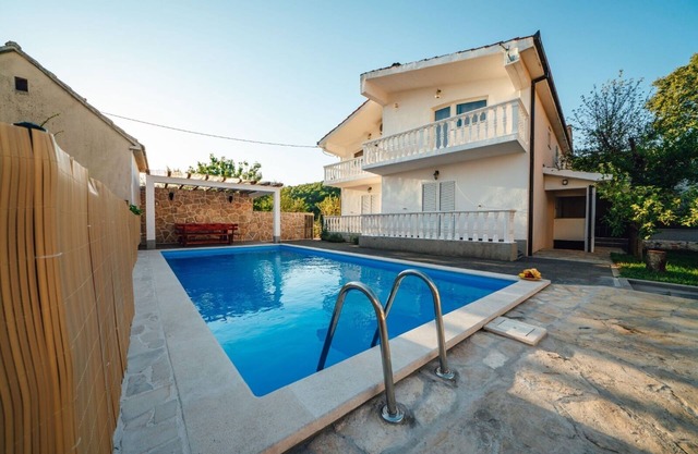 Beautiful holiday home with Private Pool and Garden in Imotski, near Makarska