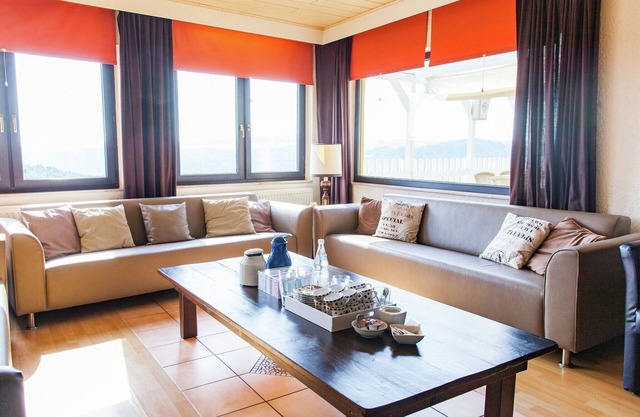 Beautiful Holidayhome with sauna and terrace