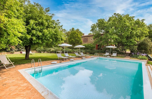 Beautiful home in Rapolano Terme SI