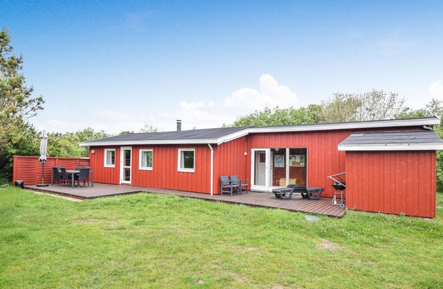 Beautiful home in Fanø with sauna