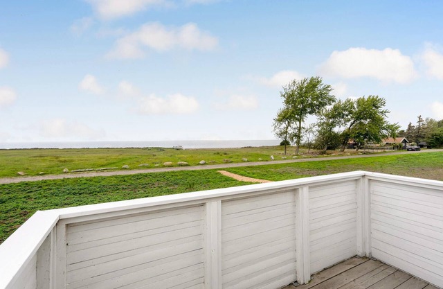 Beautiful home in Gedser with kitchen