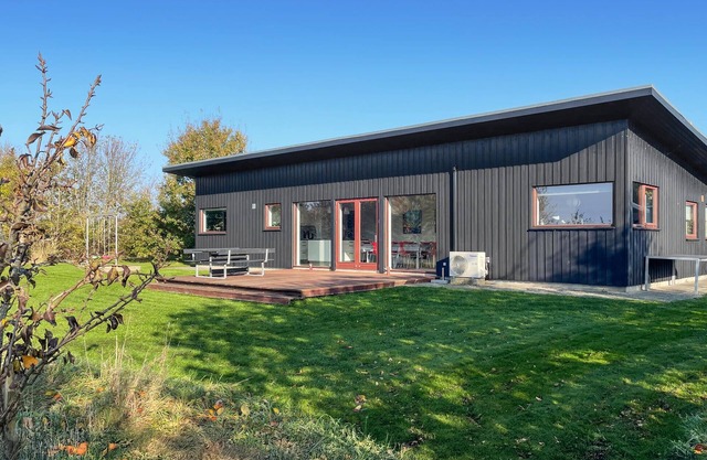 Beautiful home in Haderslev with WiFi