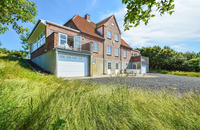 Beautiful home in Højer with sauna