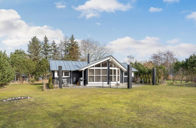 Beautiful home in Kalundborg with WiFi