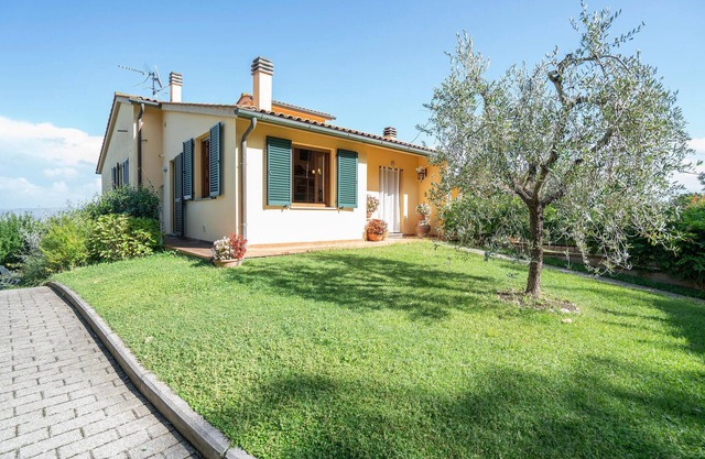 Beautiful home in Lajatico -PI-