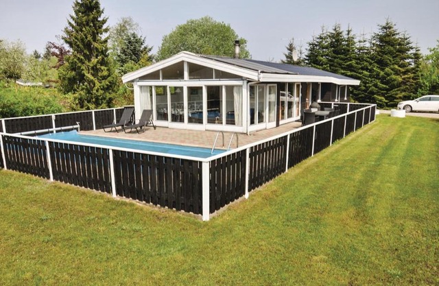 Beautiful Home In Middelfart With Sauna