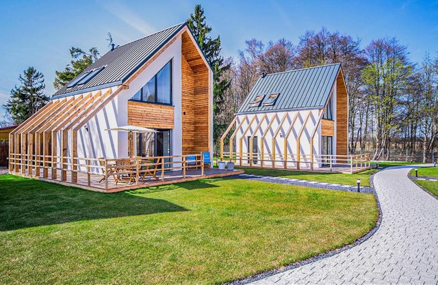 Beautiful Home In Nowecin With Kitchen