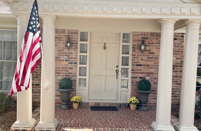 Beautiful Home in Safe, Private Setting Only Blocks From the Square