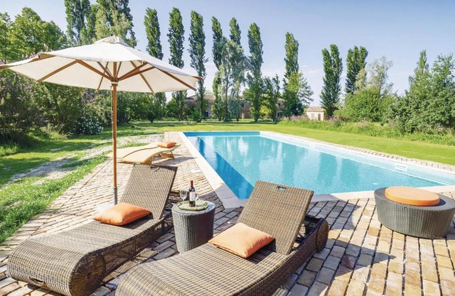 Beautiful Home In Taglio Di Po Ro