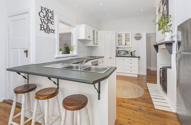Beautiful Home In The Heart of Berry