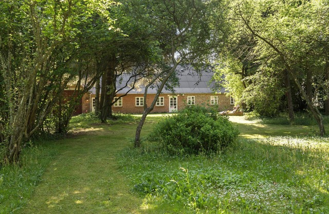 Beautiful home in Ulfborg with WiFi