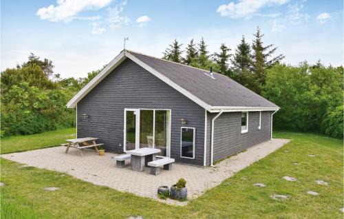 Beautiful Home In Vemb With Wifi