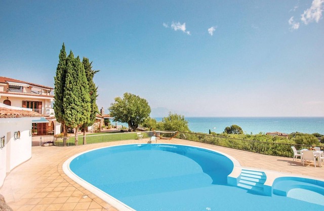 Beautiful home in Santa Marina SA