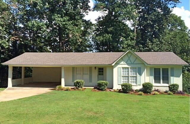 Beautiful Home On Lake Tuscaloosa great for wkend getaway and family gatherings!
