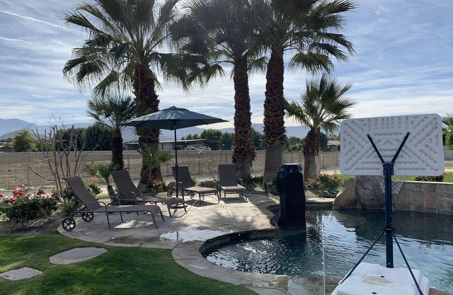 Beautiful Home on Yucca Lane. CoachellaFest Party Area!