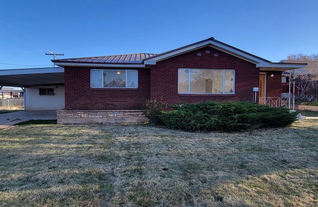Beautiful home right in the heart of town!