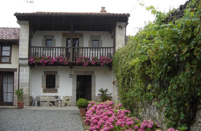 Beautiful house completely renovated Montañesa