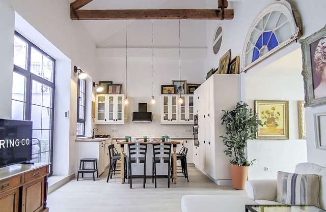Beautiful House in Malaga by Sharing Co.