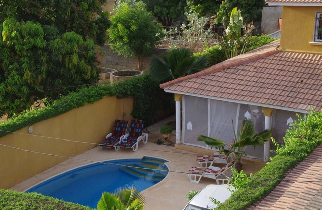 Beautiful independent Villa with swimming pool in N'GAPAROU SALY PETITE COTE