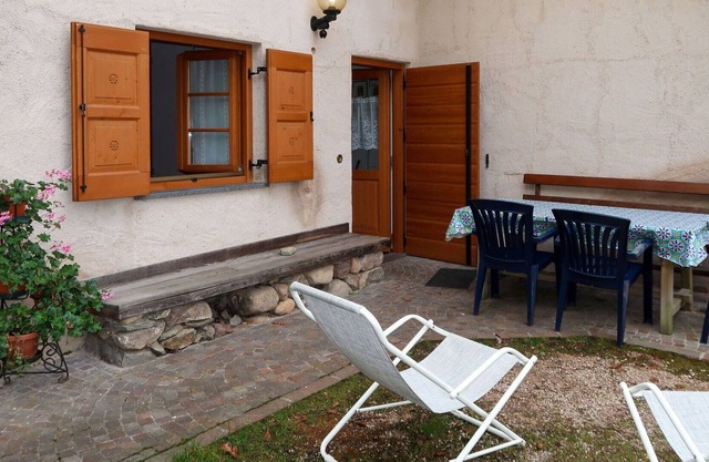 Beautiful apartment for 4 people with terrace, pets allowed, panoramic view and parking