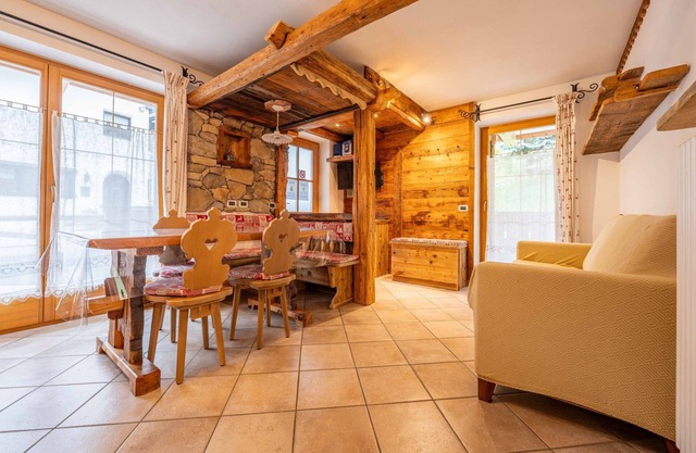 Beautiful mountain refuge style apartment with aged wood finishes