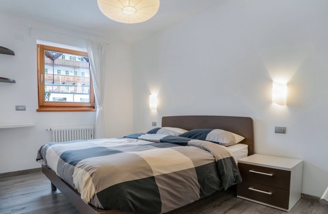 Beautiful Apartment “Il Mondo di Patty 2” with Mountain View, Wi-Fi & Garden