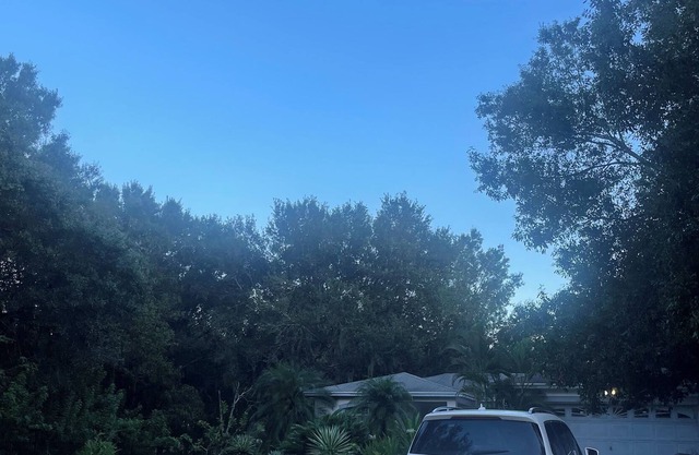 Beautiful, lake facing ranch house 3 bedroom, 2 bath, living room, kitchen,patio