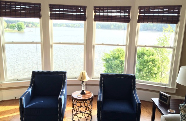 Beautiful lake front and golf course views from this 3BR/3BA penthouse condo