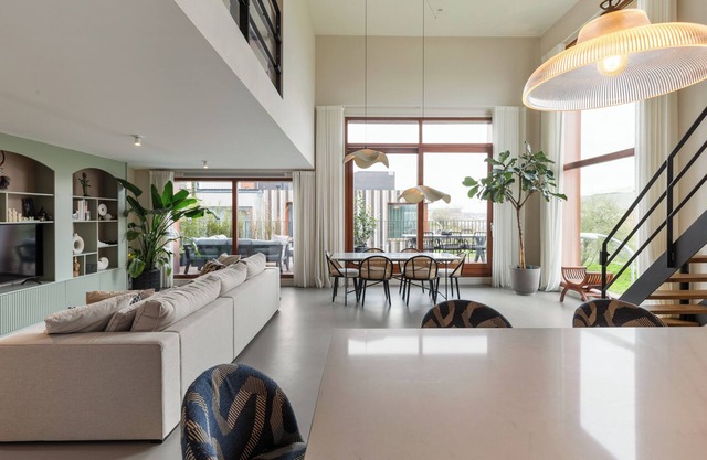 Beautiful loft 145m2 with lots of light