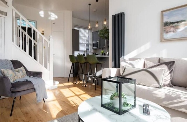 Beautiful Mews Cottage | 6 min walk to Rottingdean Beach