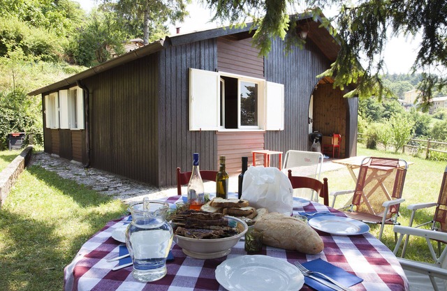 Beautiful mountain chalet, overlooking Lake Garda, near Verona Free Wifi