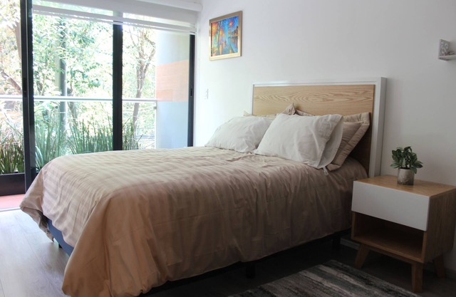 Beautiful, Fully-equipped Urban Modern Appartment