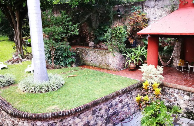 BEAUTIFUL COUNTRY HOME IN A XVII CENTURY HACIENDA