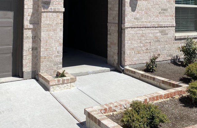 Beautiful, NEW, 4BD/2/5BA home in a desirable area