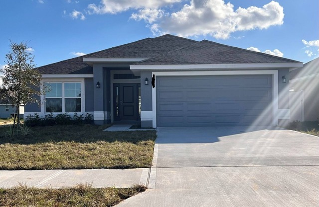 Beautiful new house - 4bed 2bath