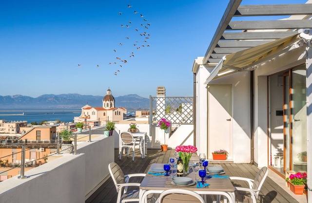 Beautiful new penthouse with a breathtaking and unique view of Cagliari.
