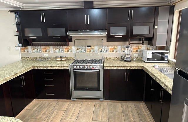Beautiful new spacious luxury home