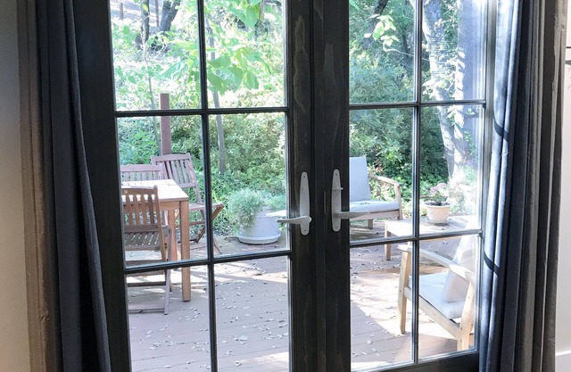 Beautiful Oaks ("Bella Robles") guest house - Close to downtown Murphys