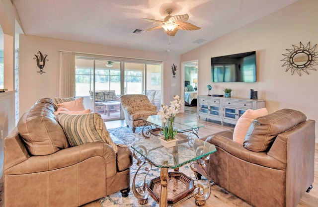 Beautiful Ocala Getaway w/ Community Pool!