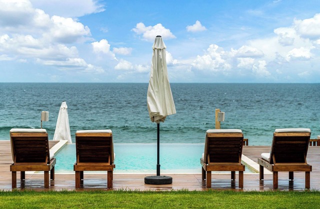 Beautiful oceanfront villa in Punta Mita! 6 bedrooms with full bathrooms