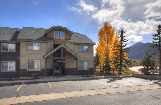Beautiful one bedroom condo in Frisco, close to Lake Dillon.