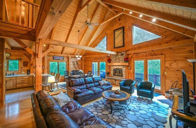 Beautiful post & beam home between Stratton & Mount Snow