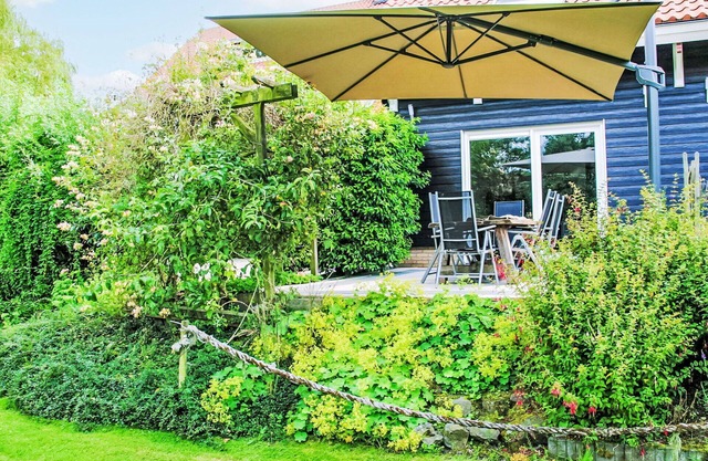 Beautiful private villa for 5 people with WIFI, TV, terrace, pets allowed and parking