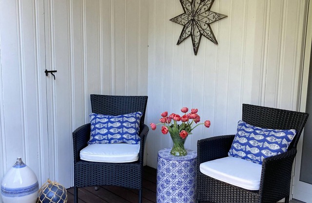 Beautiful Private Oasis - On the River's Edge