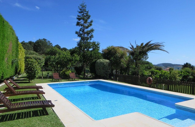 Beautiful private villa for 6 people with WIFI, pool, A/C, TV and terrace